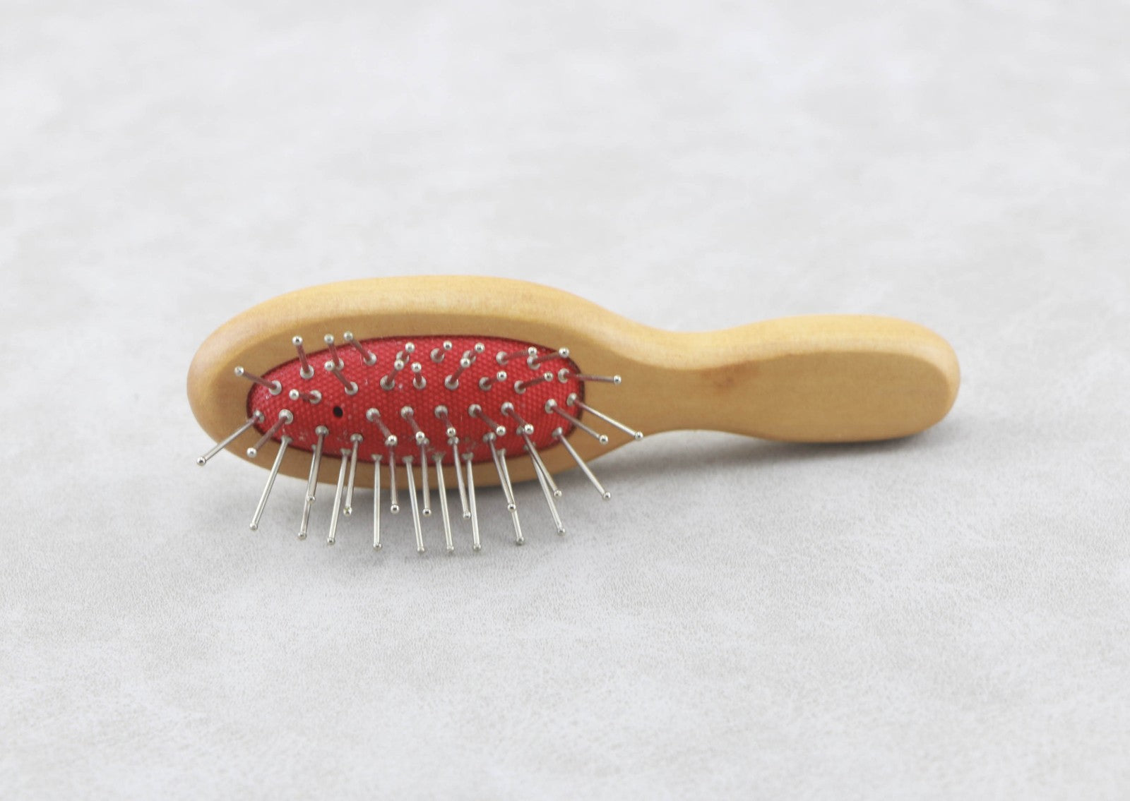 Wooden 4" Wire Hairbrush | 18" Doll Comb