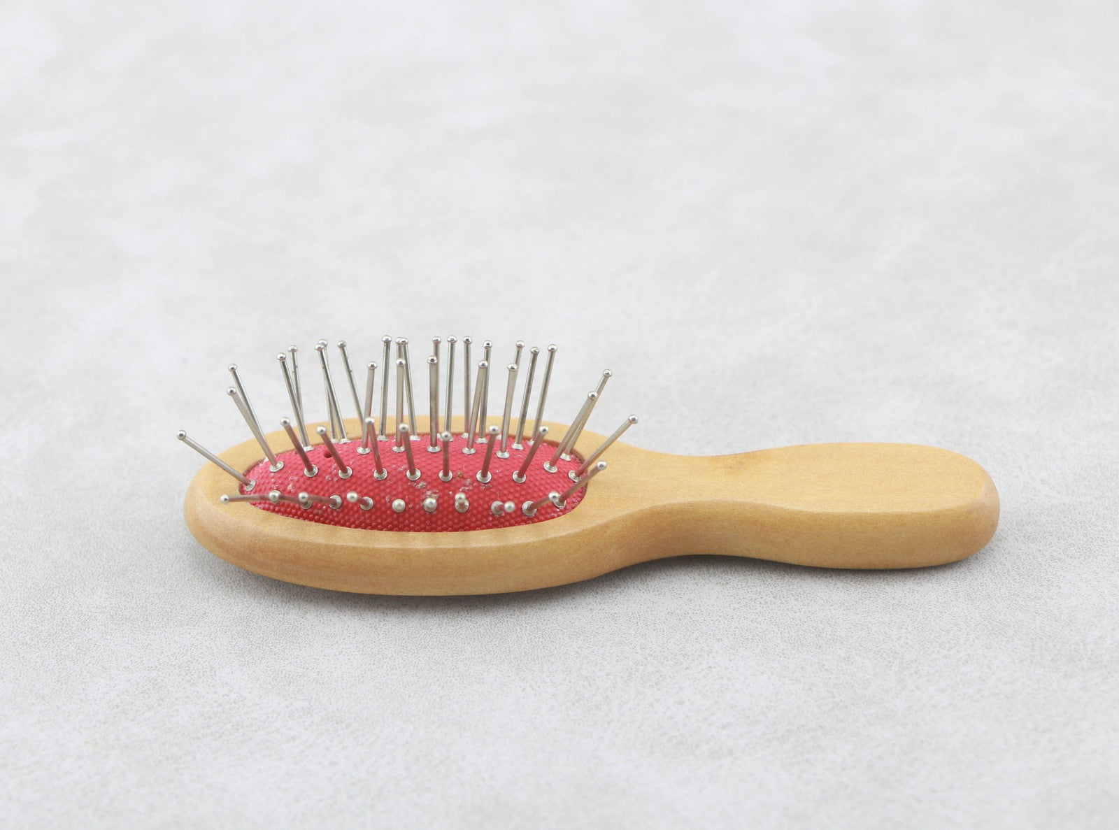 Wooden 4" Wire Hairbrush | 18" Doll Comb