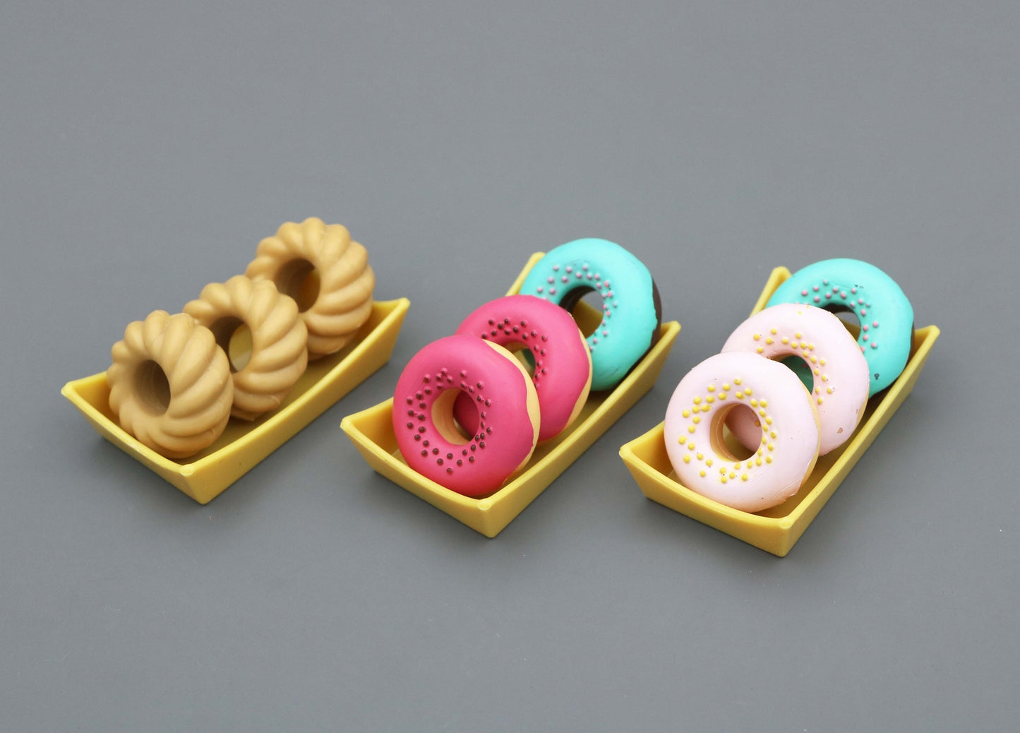 12pcs Donut Set (9 Donuts + 3 Trays) | 18'' Doll Kitchen Baking Food