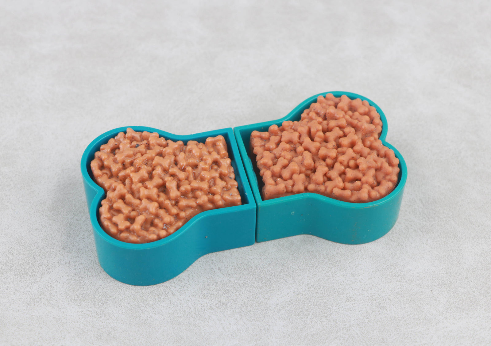 Our Generation Pet Food & Water Bowl Set | 18" Doll