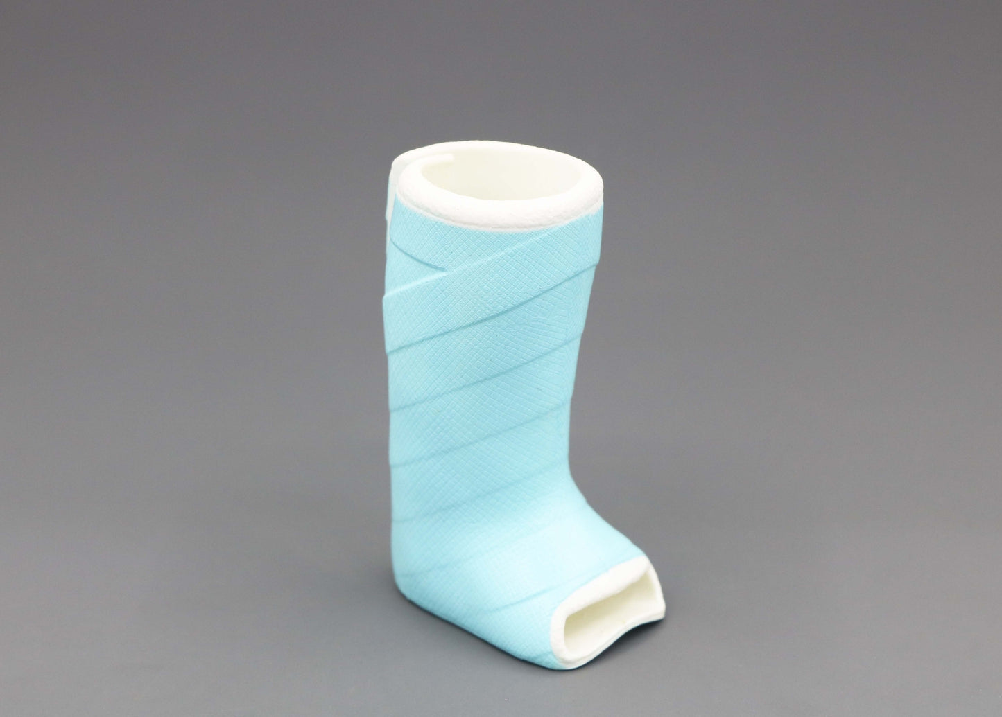American Girl Wellie Wishers Leg Cast | 15" Doll Medical Accessory