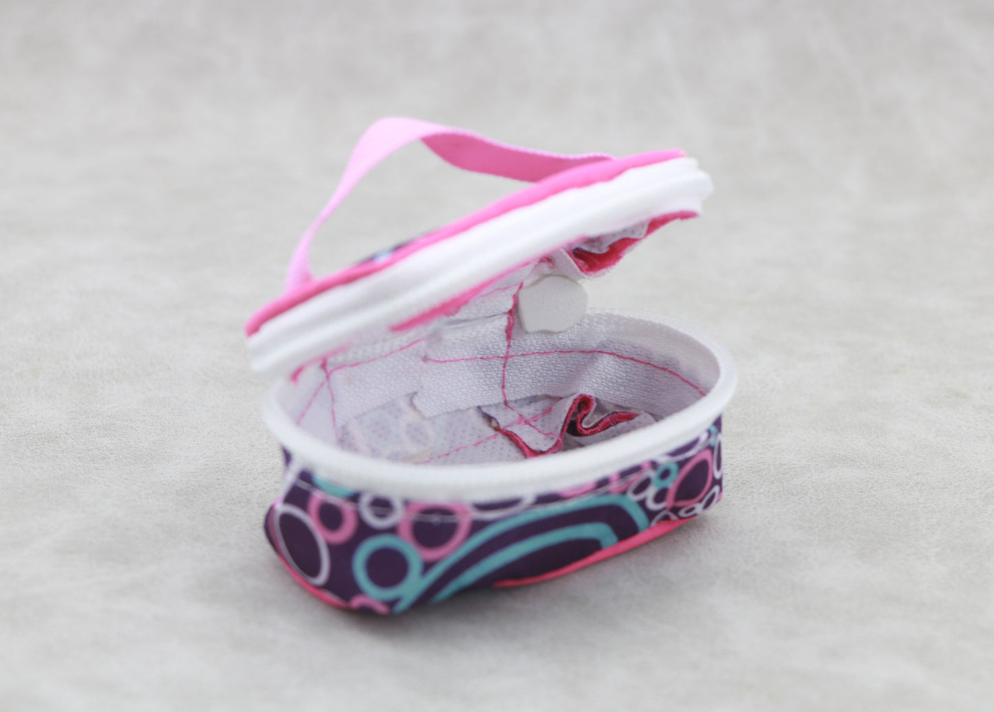 Journey Girls Toiletry Bag | Fits 18'' Doll Sleepover
