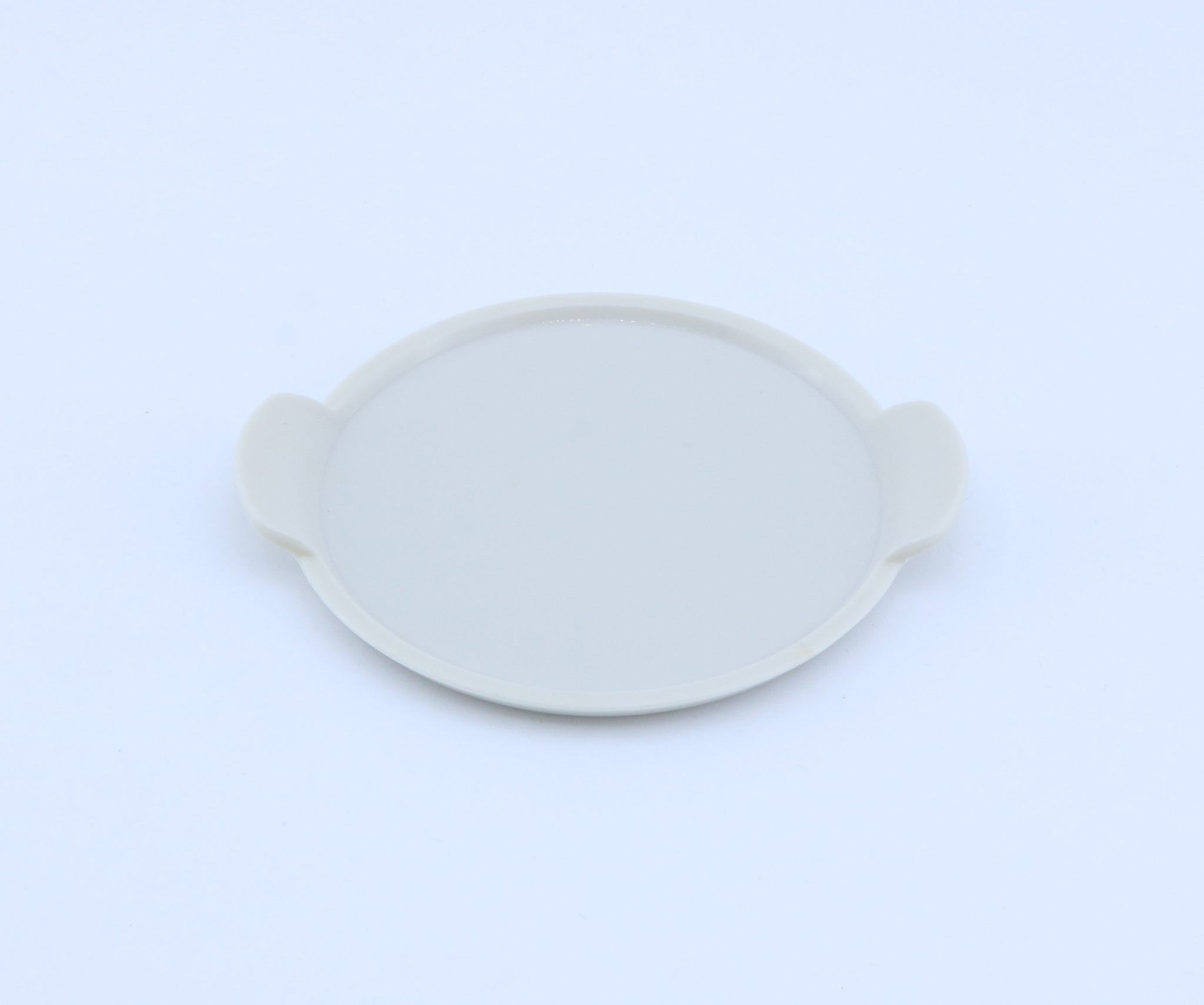 American Girl White Dual-Ear Pie Dish for 18'' doll kitchen baking