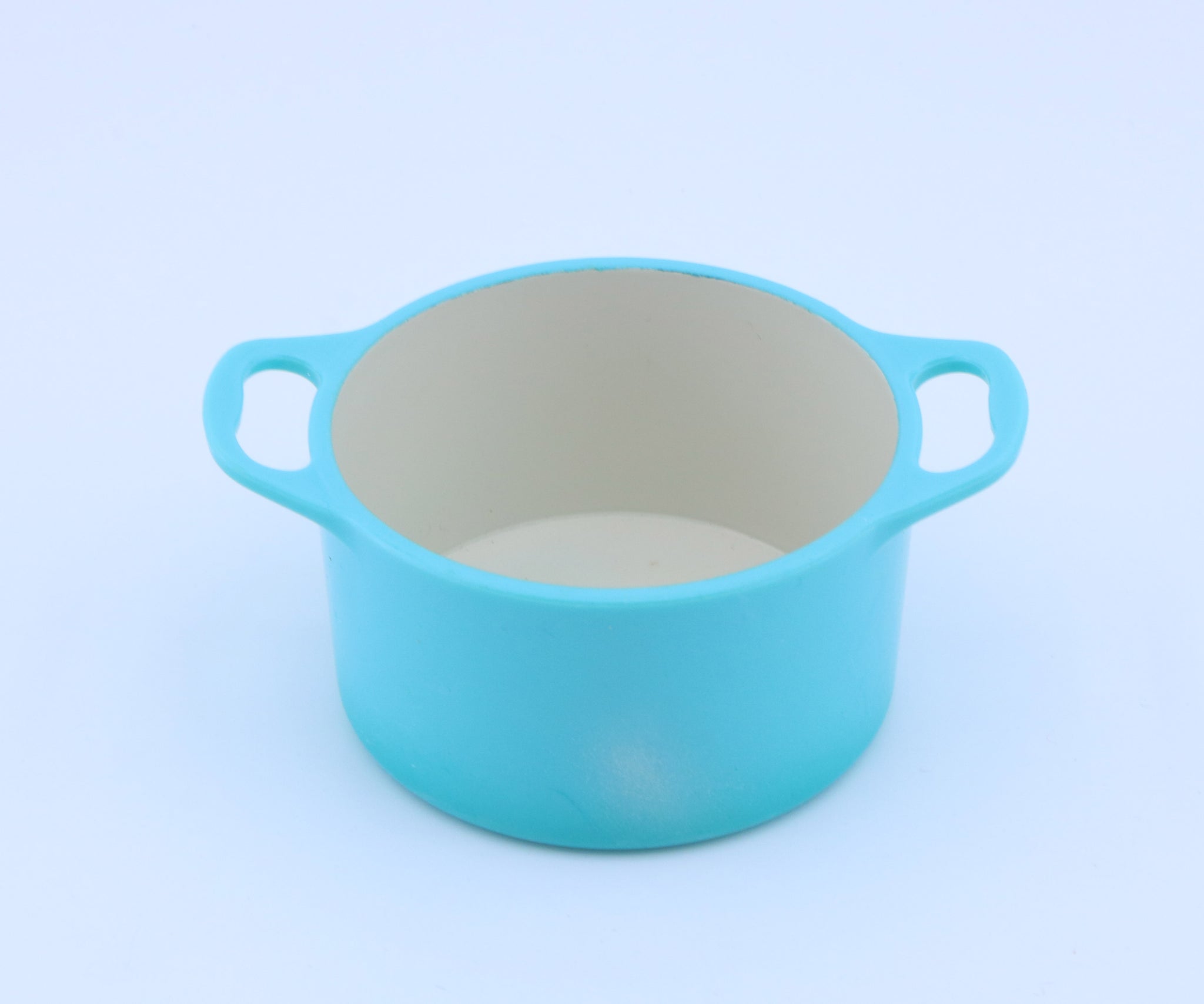 American Girl Turquoise Dual Handle Pot From Truly Me Spaghetti Dinner Set for 18'' Doll Kitchen Accessory