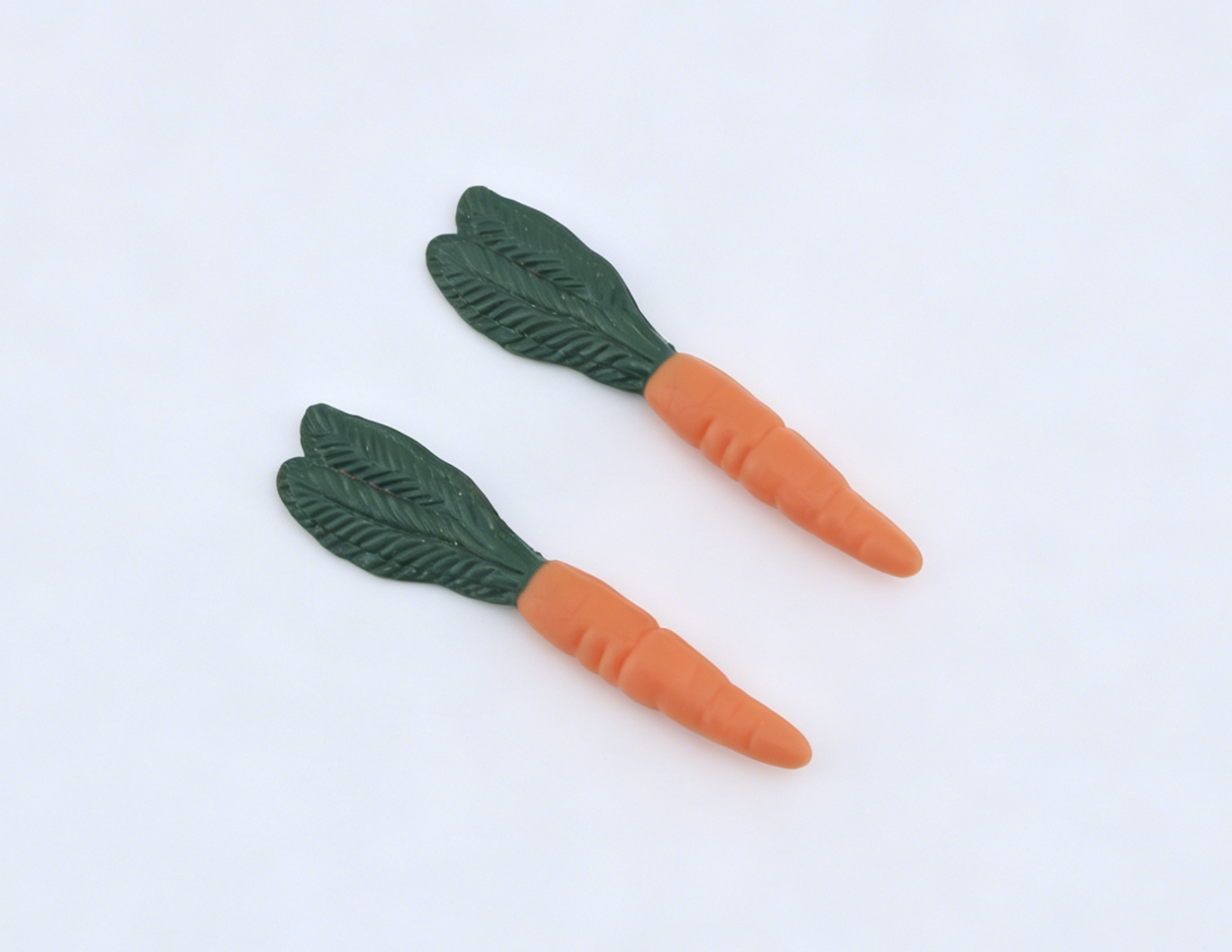 2Pcs Mini Realistic Toy Carrots For 18'' Doll pet bunny Accessory