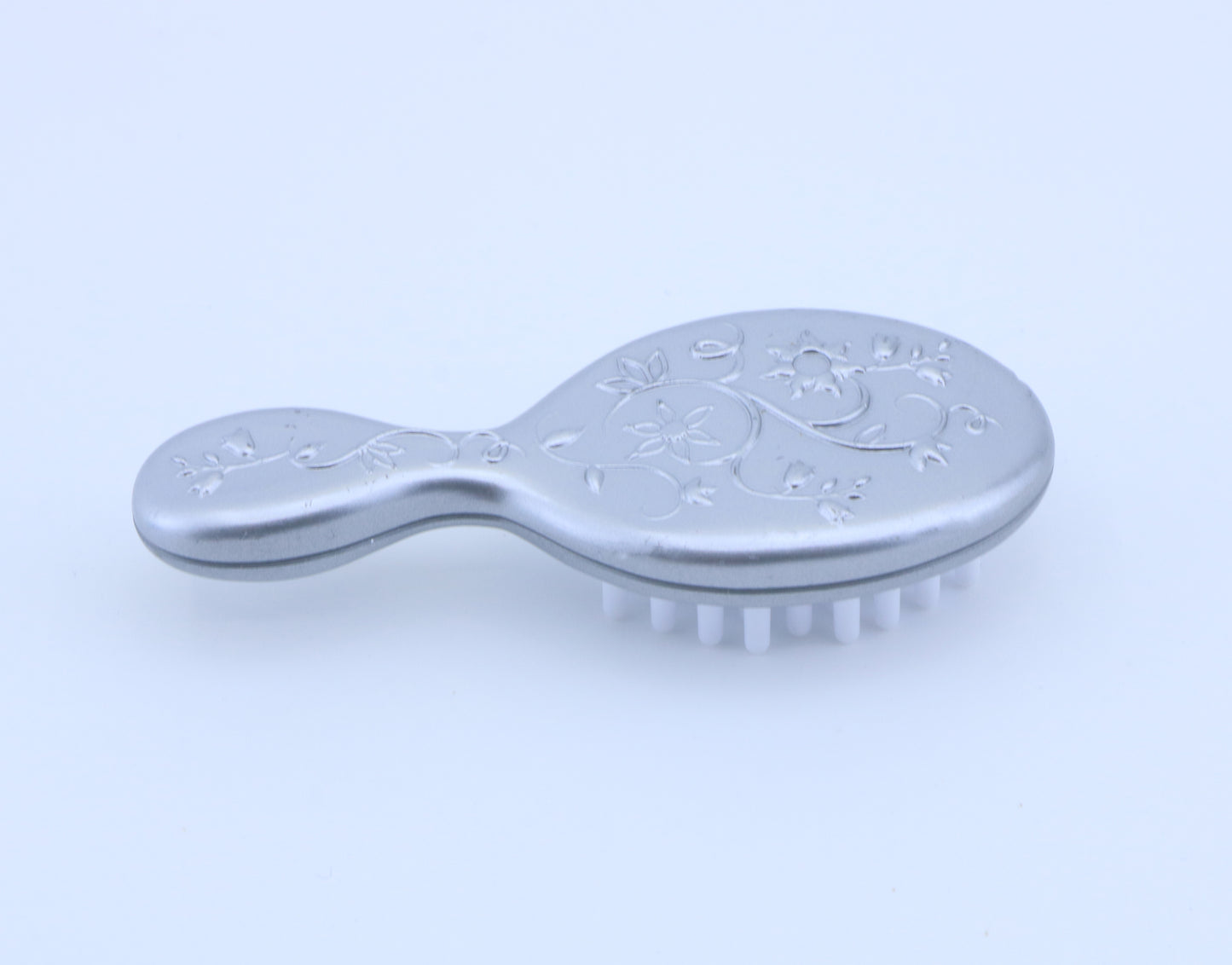 American Girl A silvery doll-sized hairbrush with floral details for 18'' doll Princess Rapunzel Hair Accessories