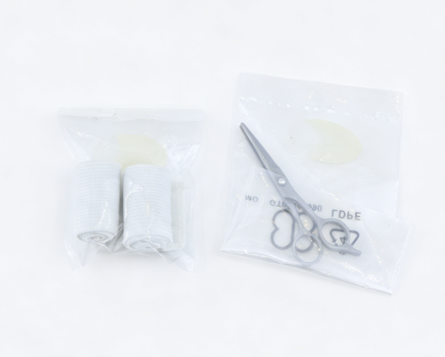 American girl 2 fabric bandage rolls & scissors for 18'' doll Nanea's Medical Care Kit