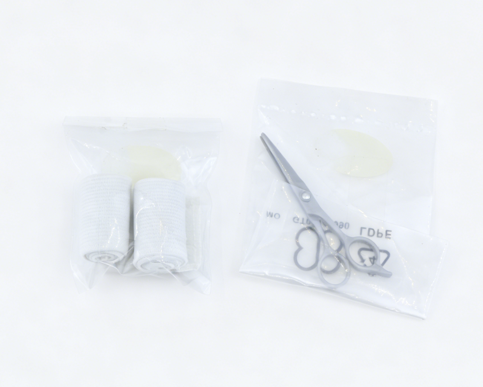 American girl 2 fabric bandage rolls & scissors for 18'' doll Nanea's Medical Care Kit