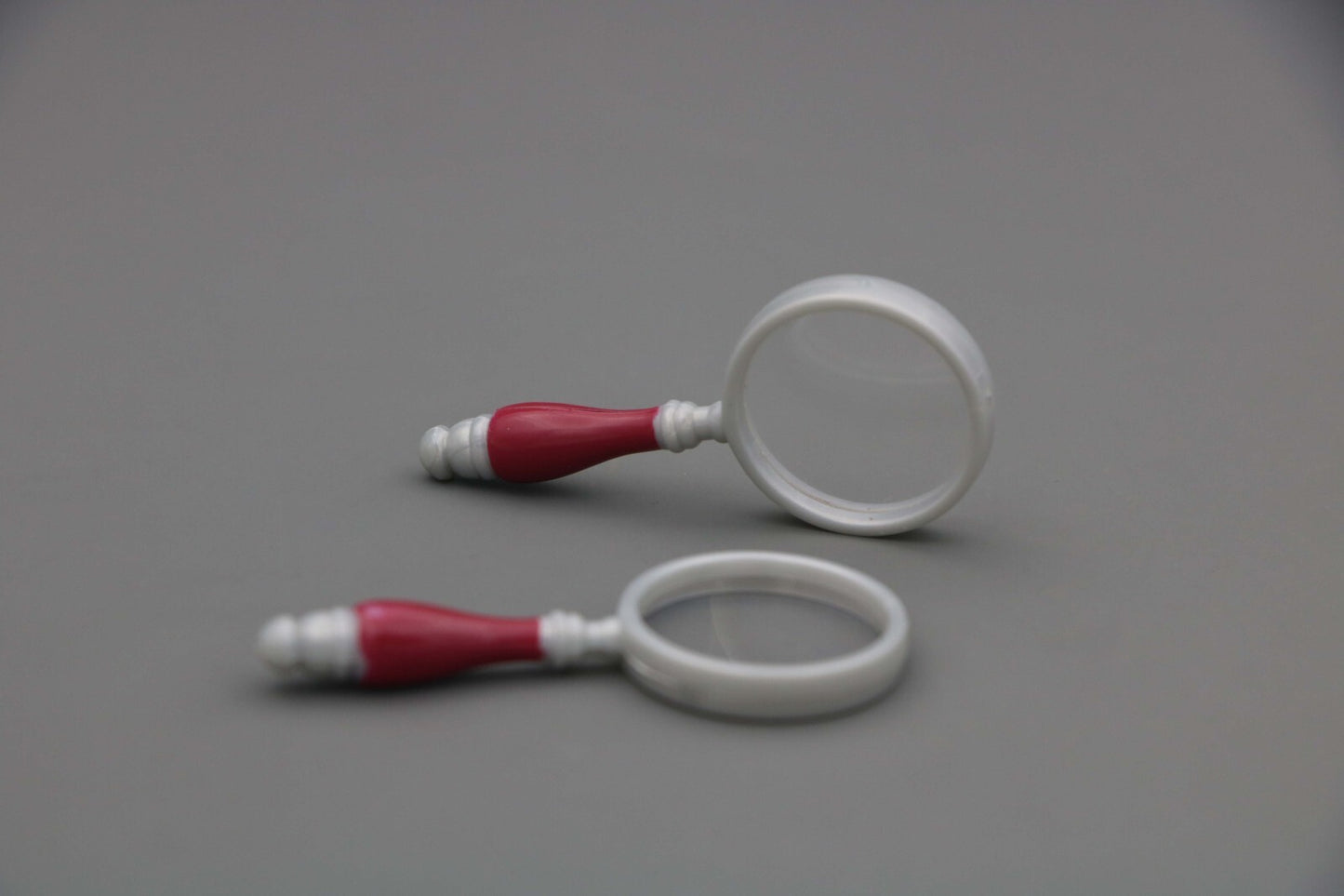 2-Piece Magnifier Set for 18" Doll
