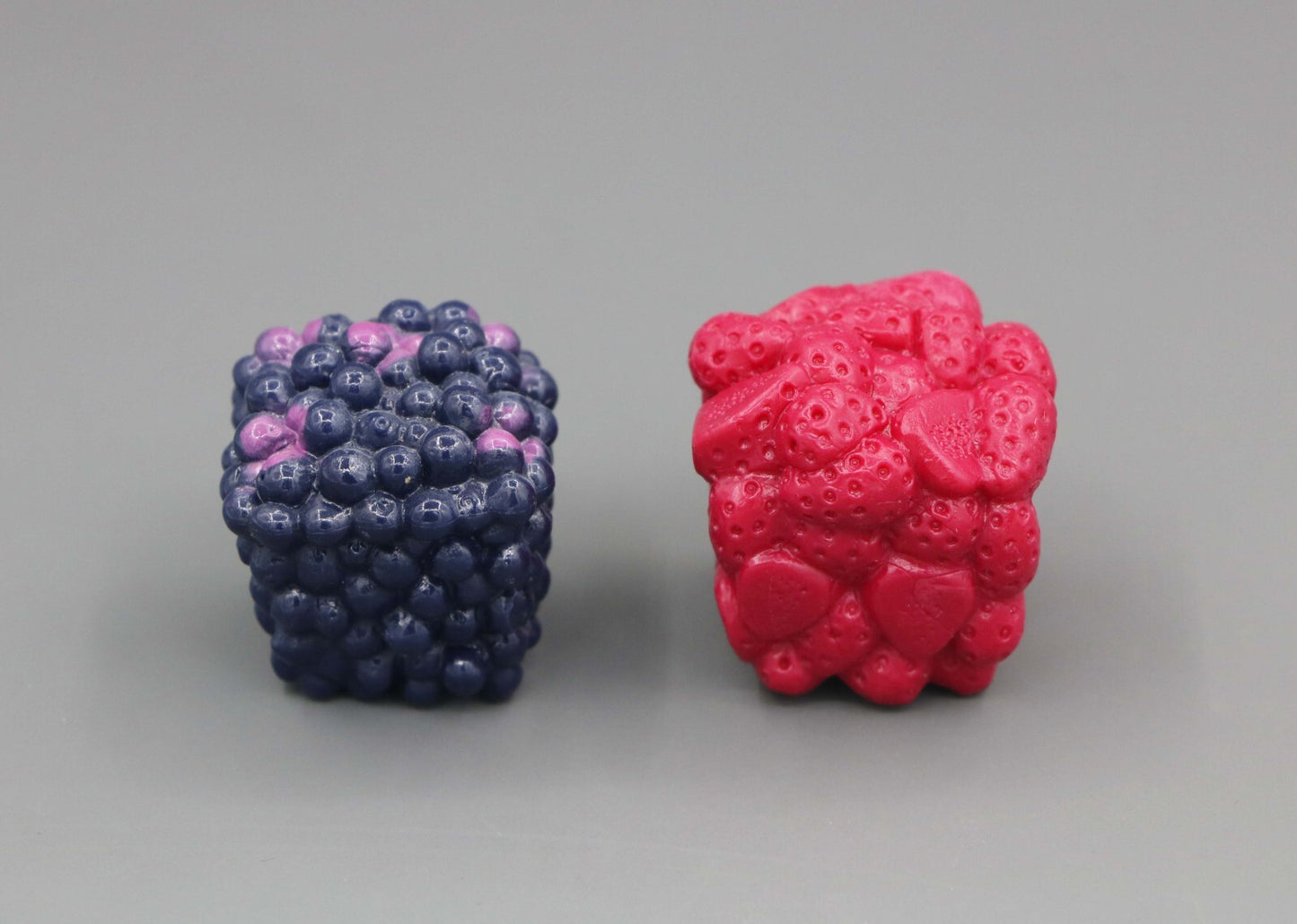 American Girl Berry Cluster Set | Lea's Fruit Stand for 18" Doll