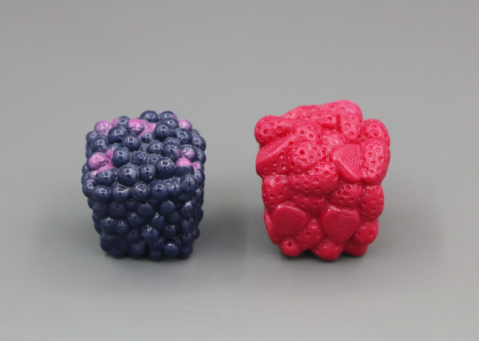 American Girl Berry Cluster Set | Lea's Fruit Stand for 18" Doll