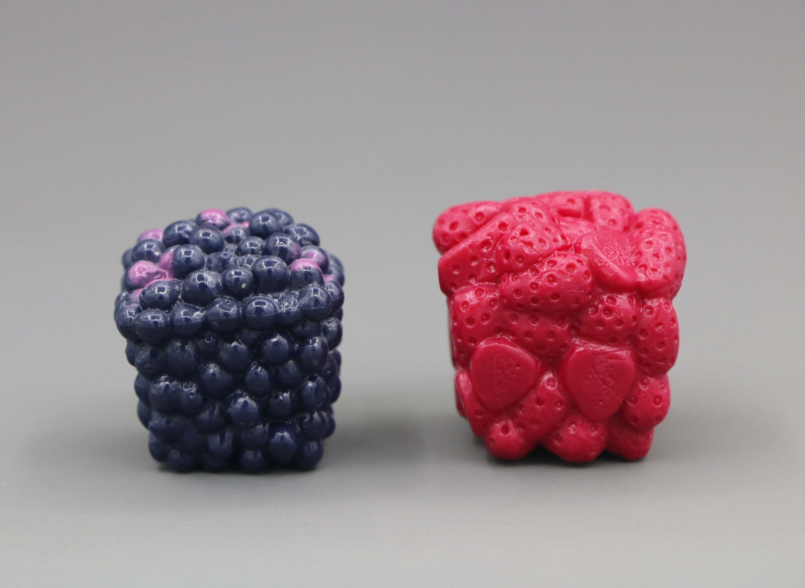American Girl Berry Cluster Set | Lea's Fruit Stand for 18" Doll