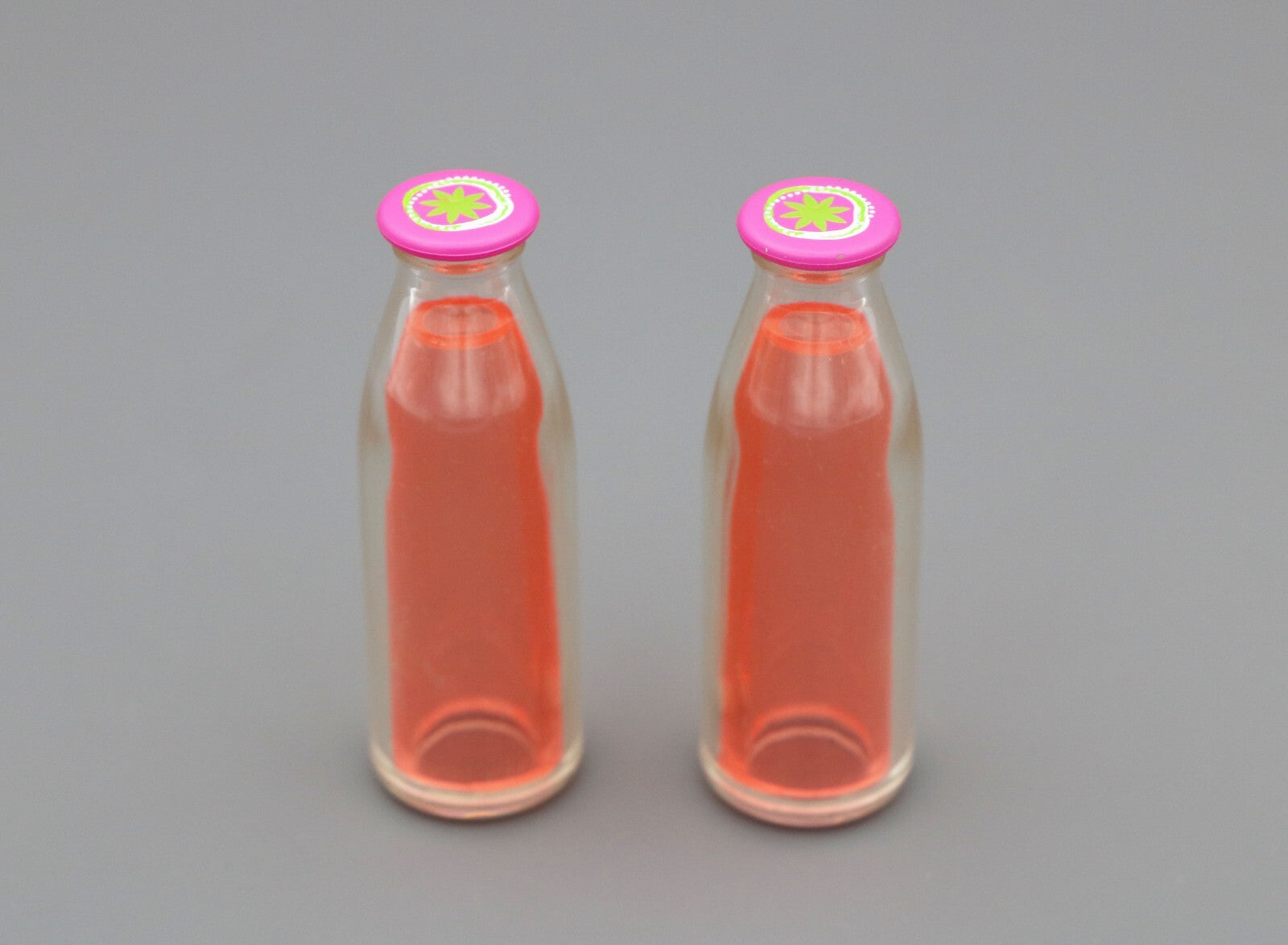 American Girl Lea Rainforest Fruit Stand 2-Piece Guava Juice Bottle Set | 18" Doll Food