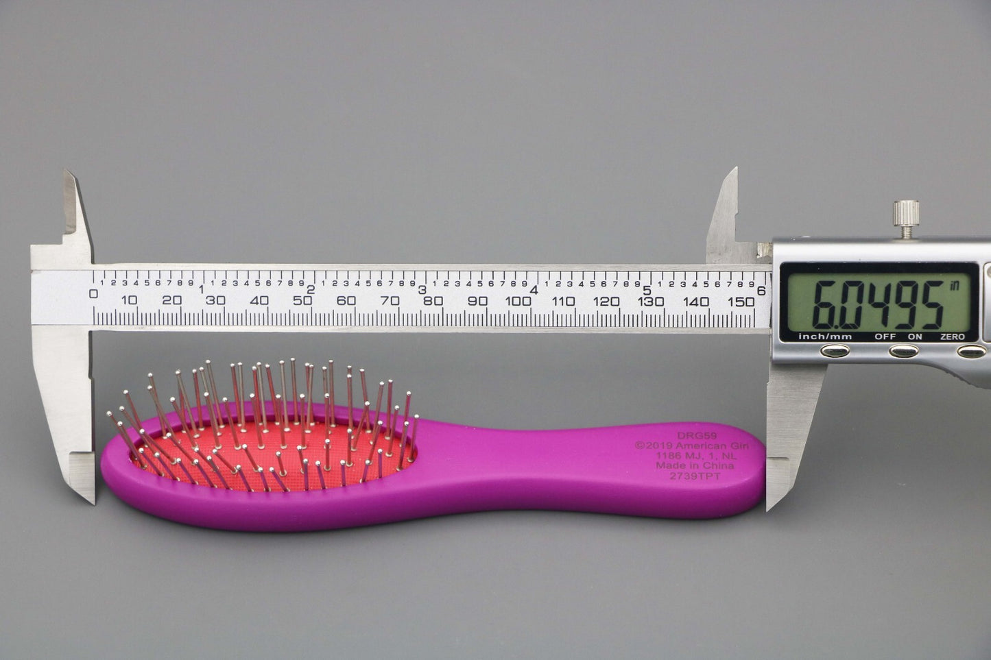 18 Inch Doll Wire Hairbrush - American Girl Compatible Salon Accessory