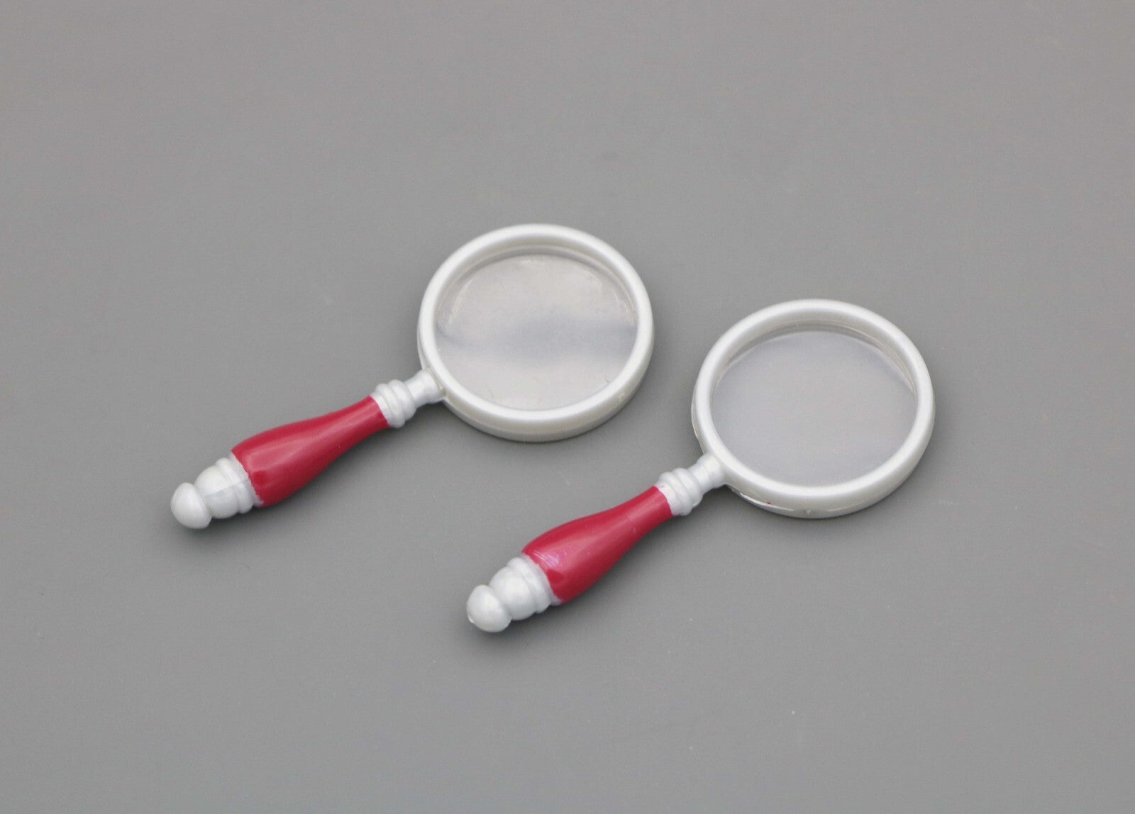 2-Piece Magnifier Set for 18" Doll