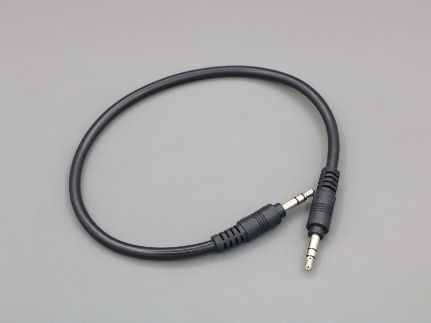 American Girl Corinne Ski Lodge Fire Pit Auxiliary Audio Cord – For 18" Doll Fire Pit Accessory