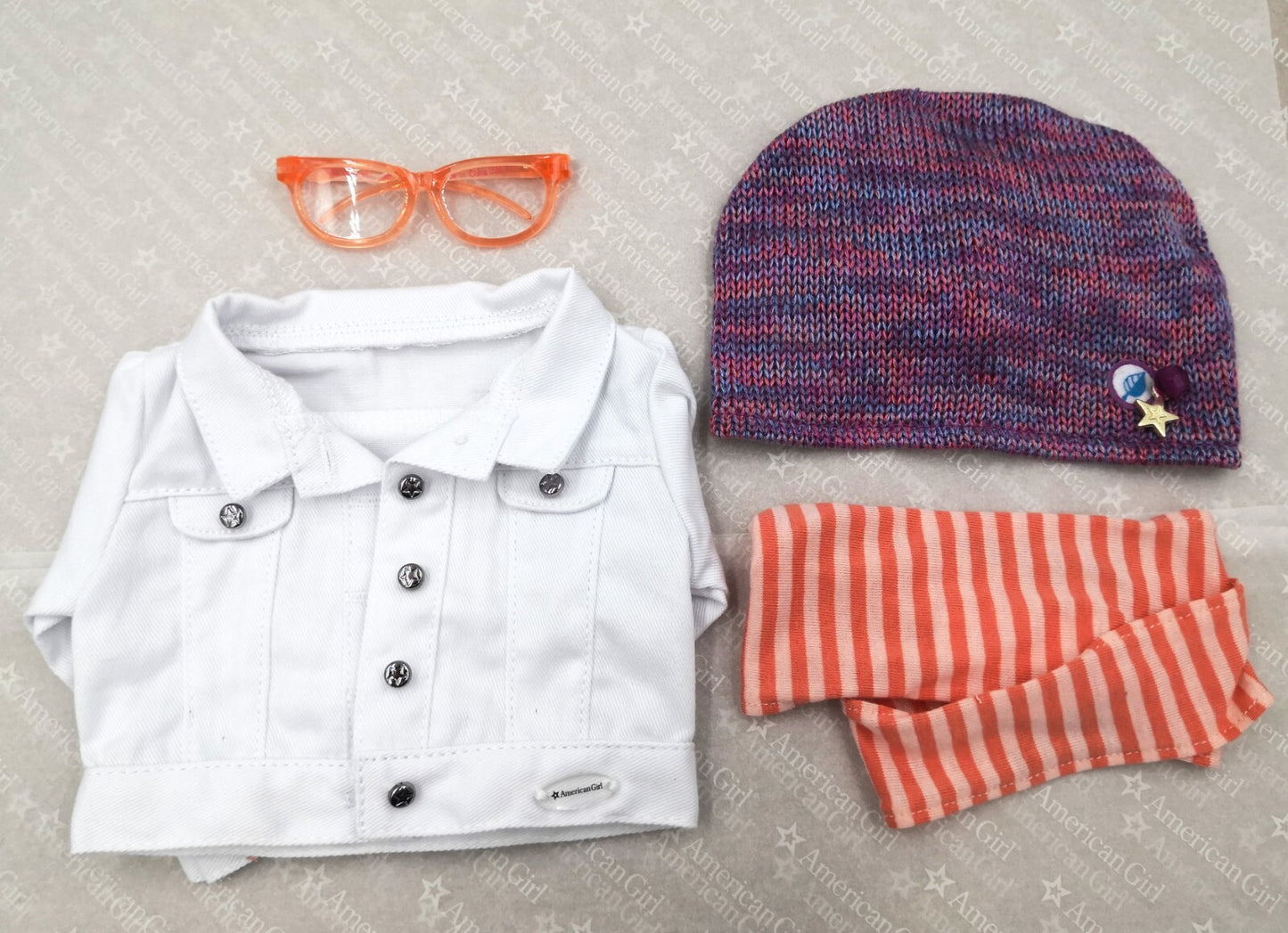 American Girl Z Yang's Outfit Set | Jacket Glasses Hat Scarf for 18" Doll