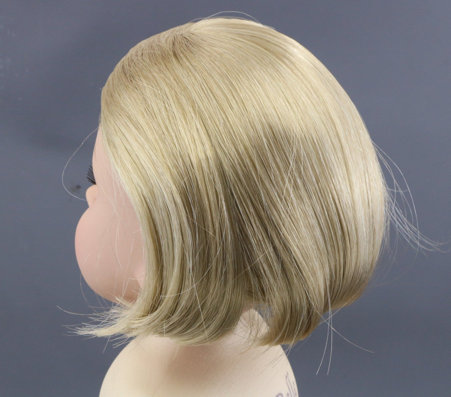 Light Blonde Side Part Inward Bob Wig For 18'' Fashion Girl Doll | Synthetic Doll Replacement Hair Accessory