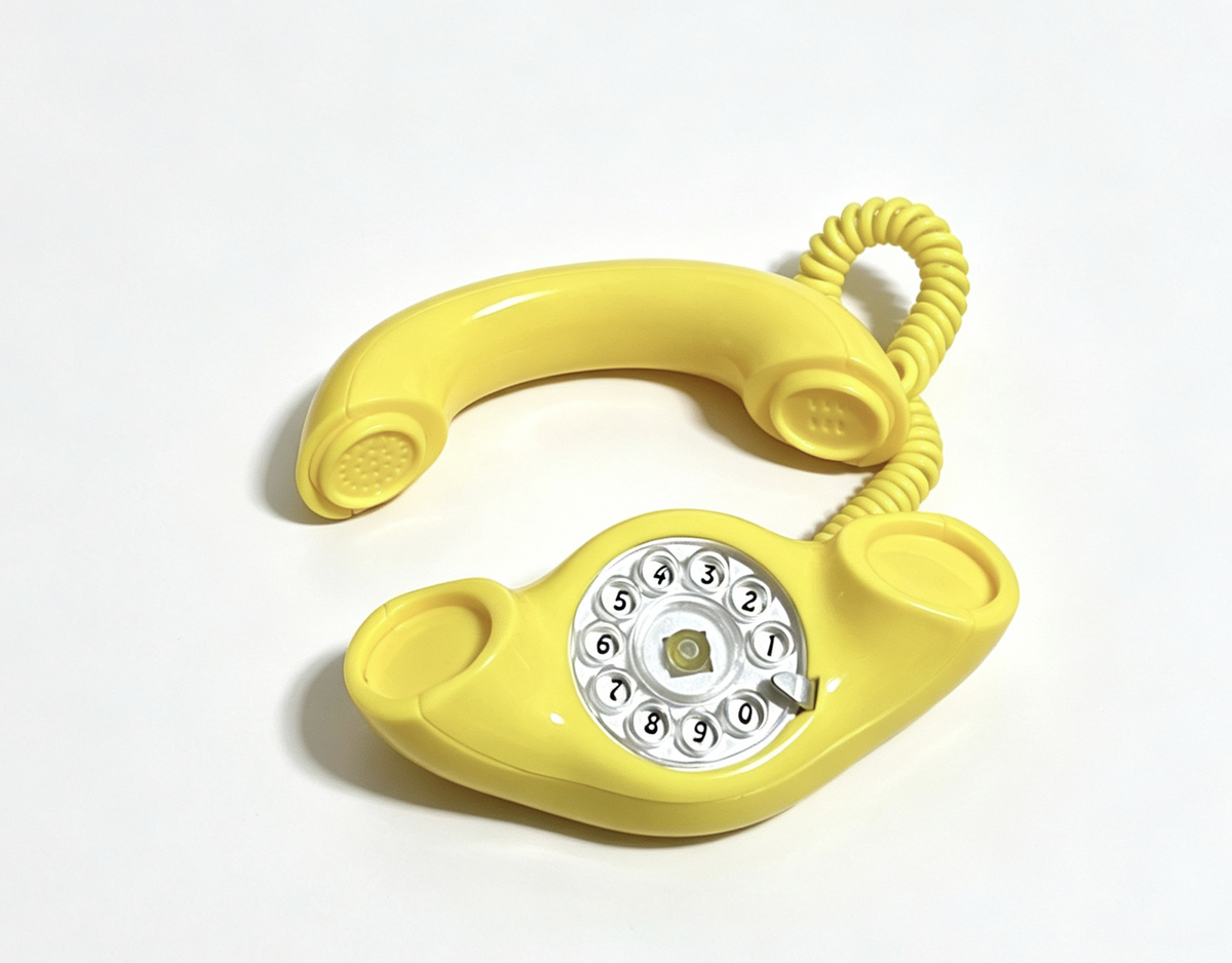 Yellow Rotary Phone FOR 18'' DOLL Julie Snack Set
