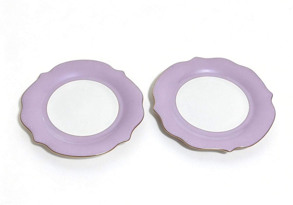 Pair Of Lavender Scalloped Plastic Plates FOR 18'' DOLL