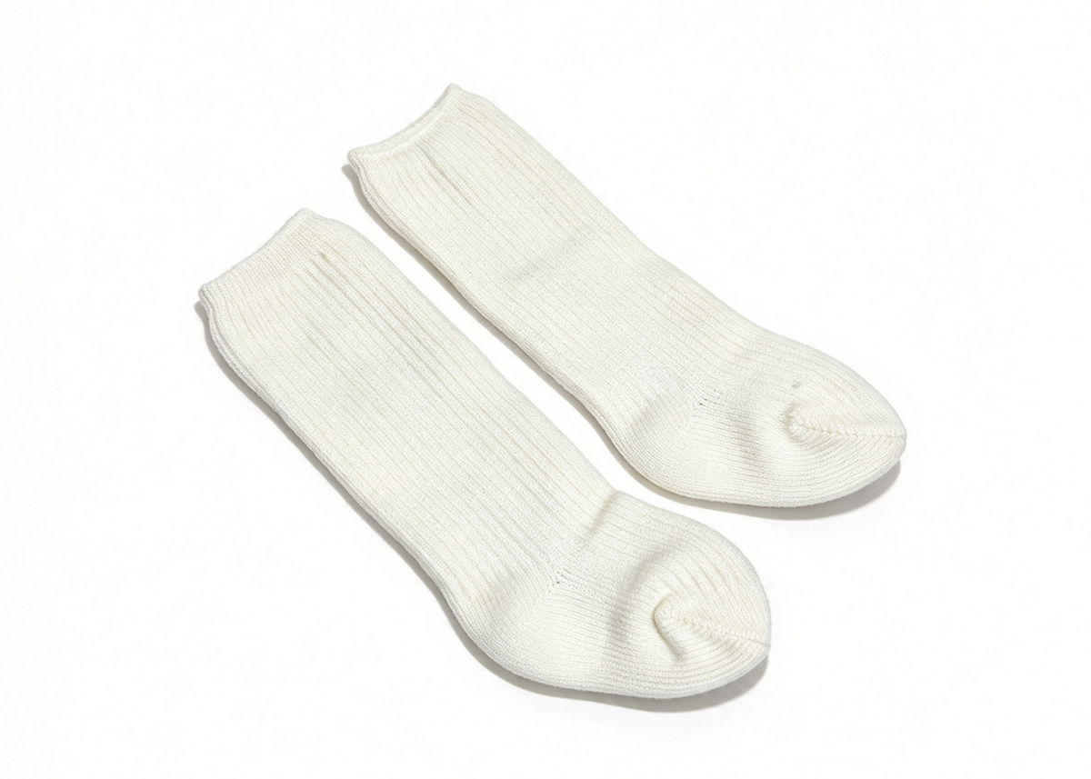 Off White Ribbed Mid Calf Socks For 18'' Doll