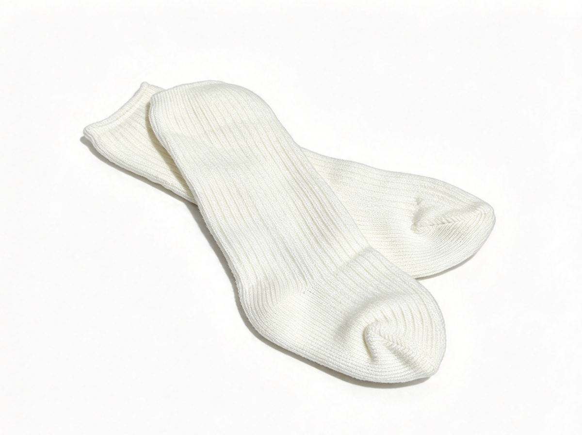 Off White Ribbed Mid Calf Socks For 18'' Doll