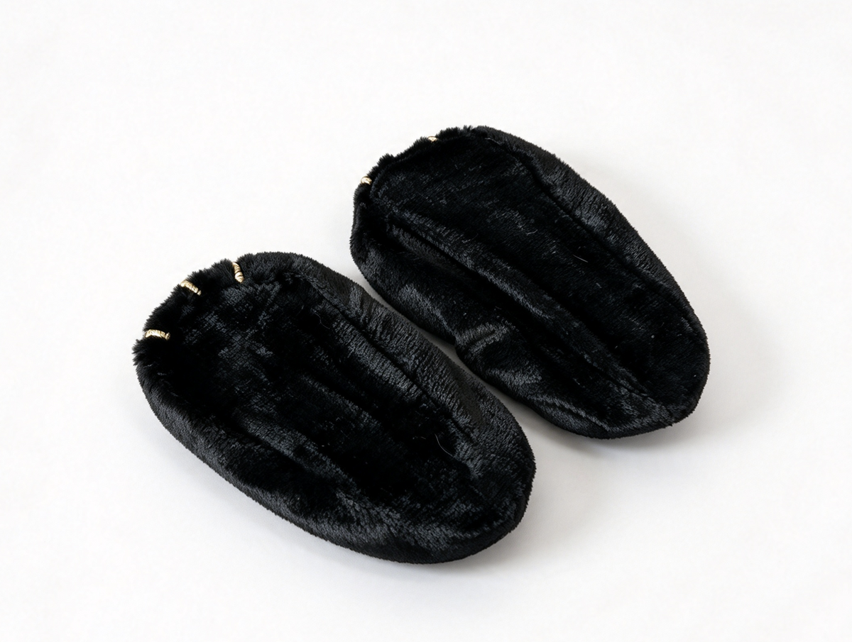 Black Plush Paw Slippers For 18'' Doll