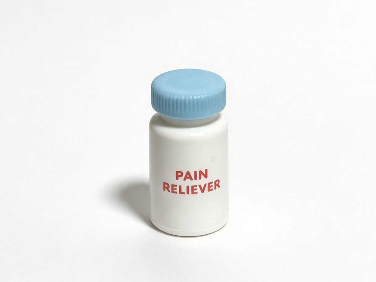 Pain Reliever Bottle FOR 18'' DOLL Medical Accessory