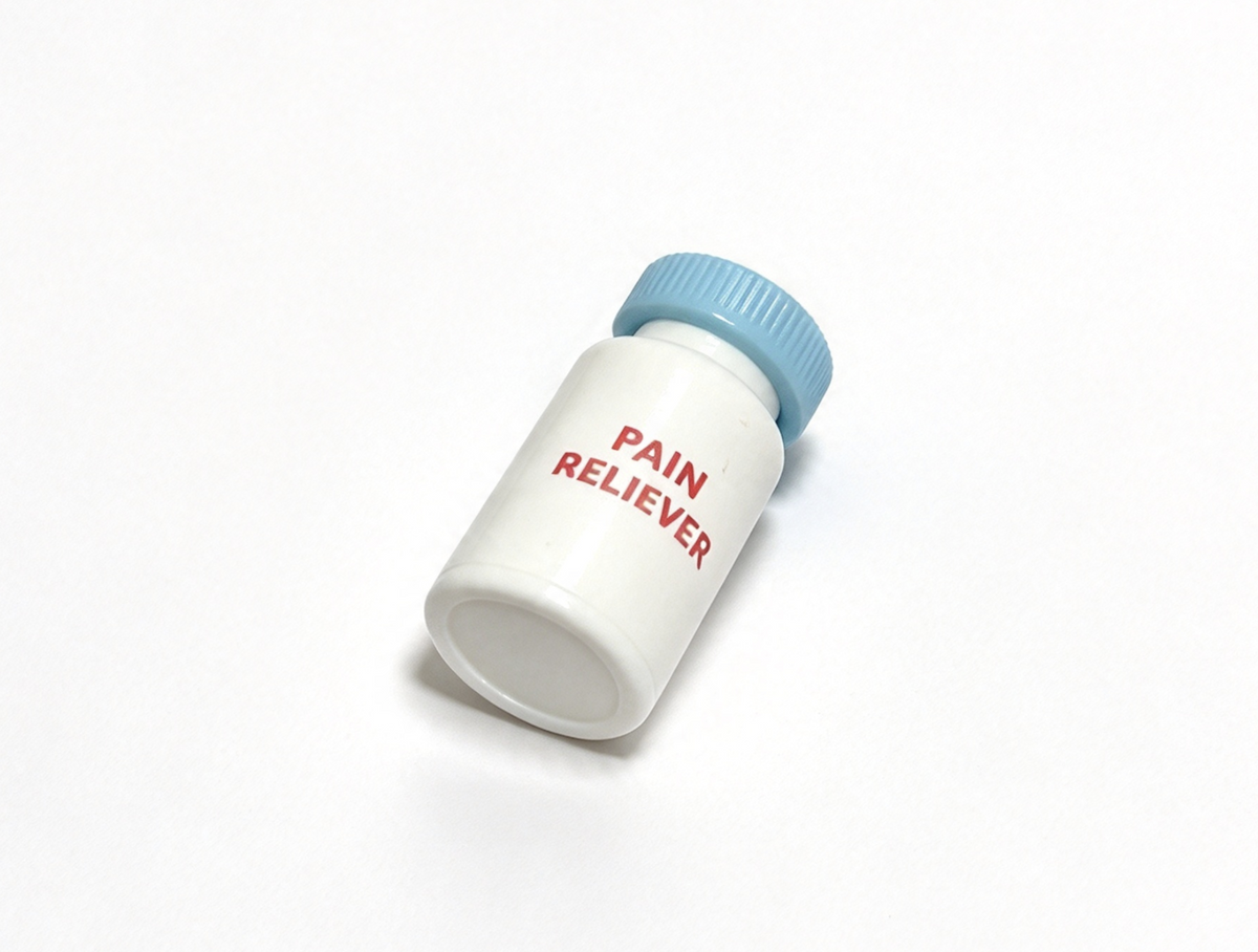 Pain Reliever Bottle FOR 18'' DOLL Medical Accessory