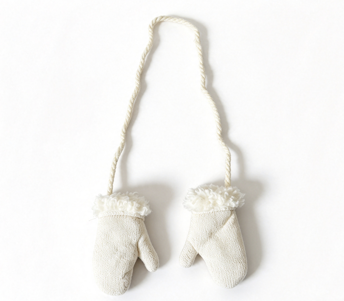 Mittens With String FOR 18'' DOLL